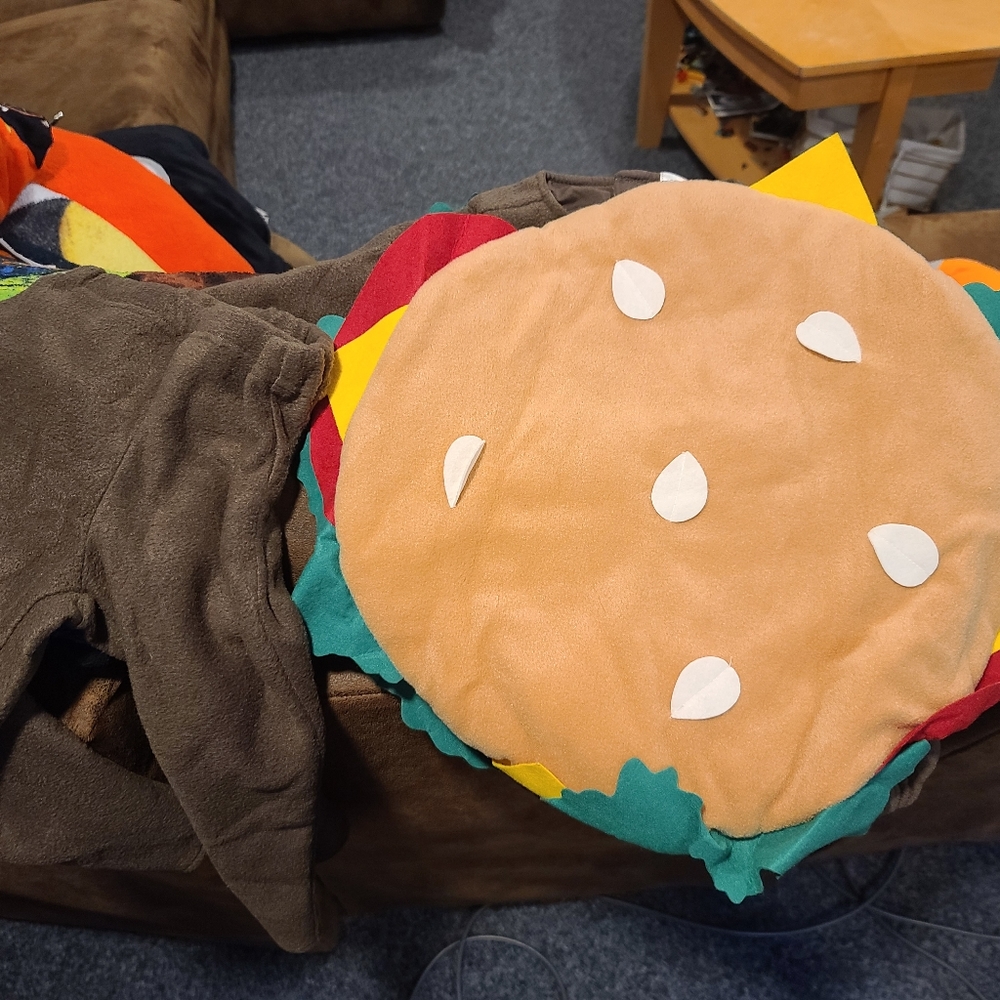 Cheeseburger costume